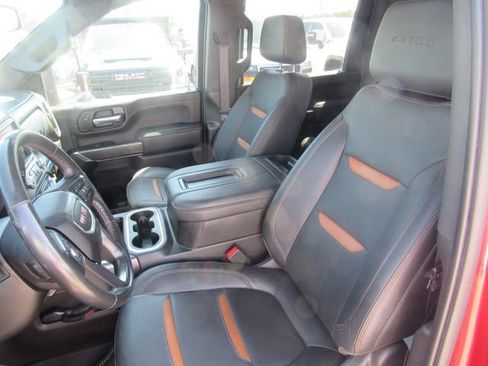 Certified 2022 GMC Sierra 3500 AT4 w/ AT4 Preferred Package AWD/4WD image 22