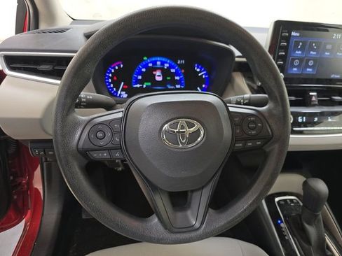 Used 2021 Toyota Corolla LE w/ Carpet Mat Package (TMS) image 8