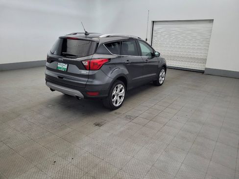 Used 2019 Ford Escape Titanium FWD image 9