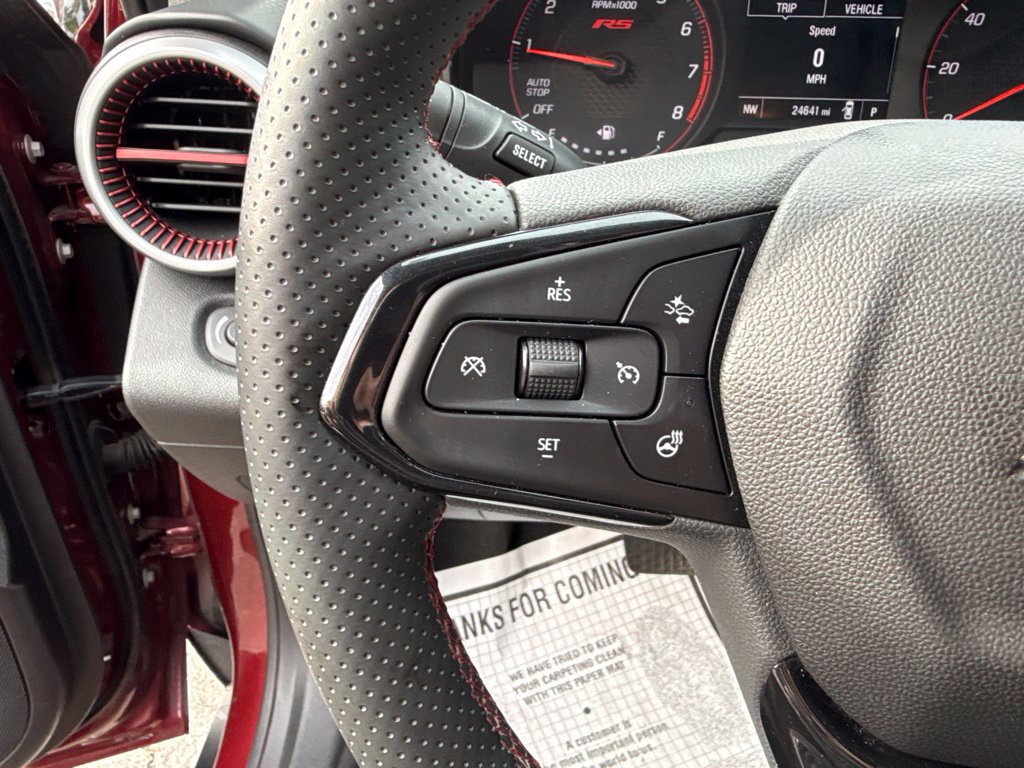 Used 2024 Chevrolet Trax RS FWD image 25