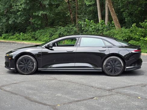 Used 2025 Lucid Air Touring AWD/4WD image 3