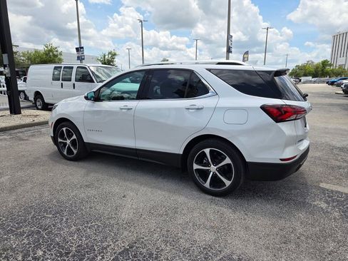 Used 2023 Chevrolet Equinox Premier FWD image 12