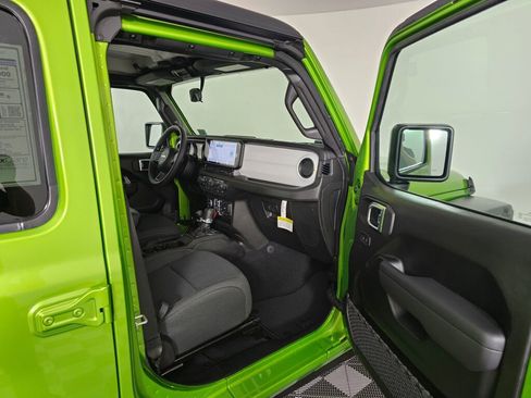 New 2026 Jeep Wrangler Unlimited Sport AWD/4WD image 36