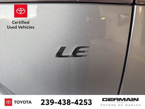 Used 2024 Toyota Corolla Cross LE image 5