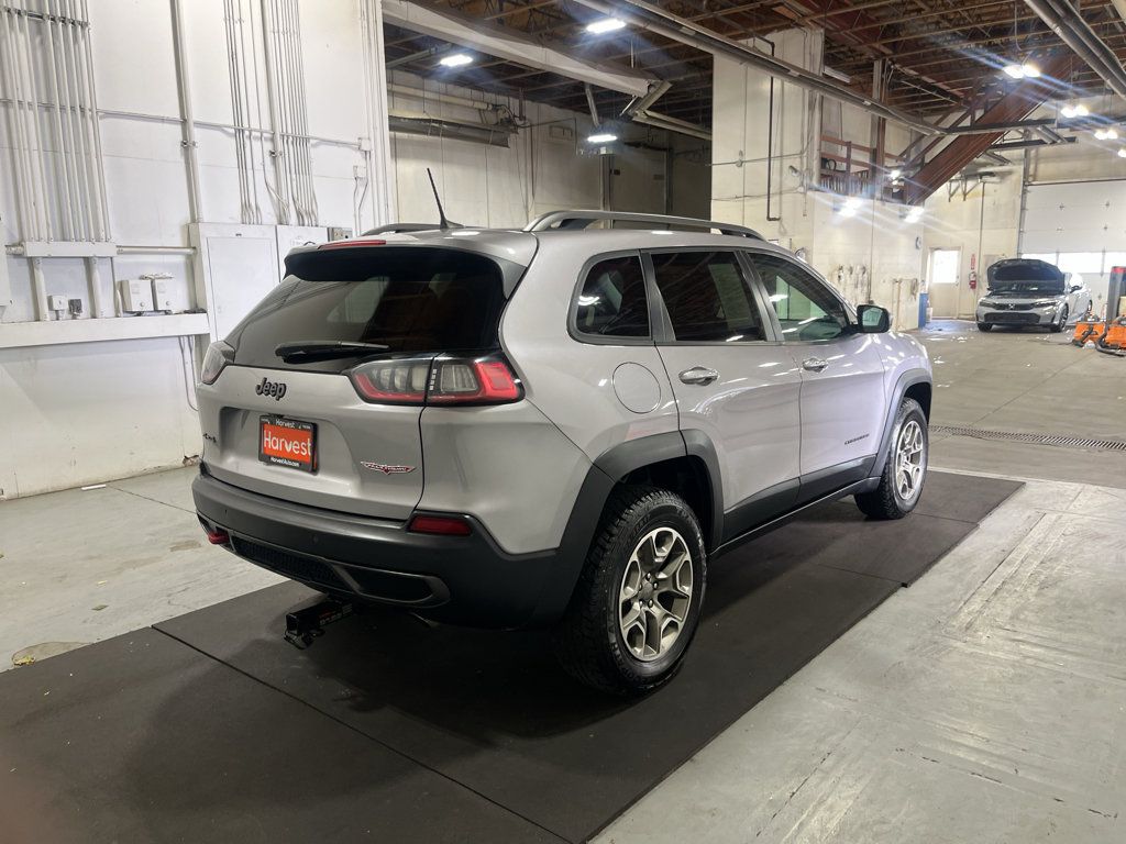 Used 2020 Jeep Cherokee Trailhawk AWD/4WD image 7