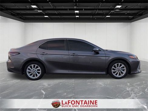 Used 2023 Toyota Camry LE image 9