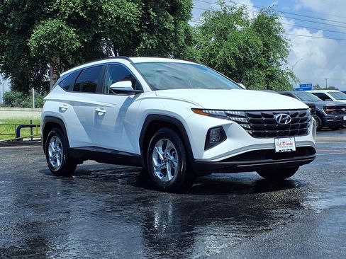 Used 2023 Hyundai Tucson SEL FWD image 4