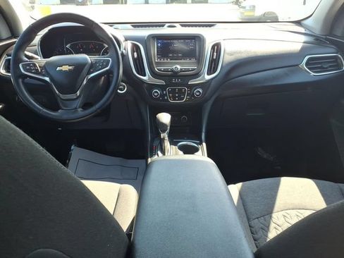 Used 2024 Chevrolet Equinox LT FWD image 10
