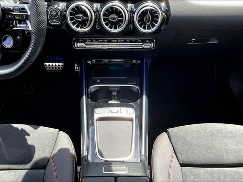 Certified 2025 Mercedes-Benz GLA 35 AMG GLA 35 AMG image 24