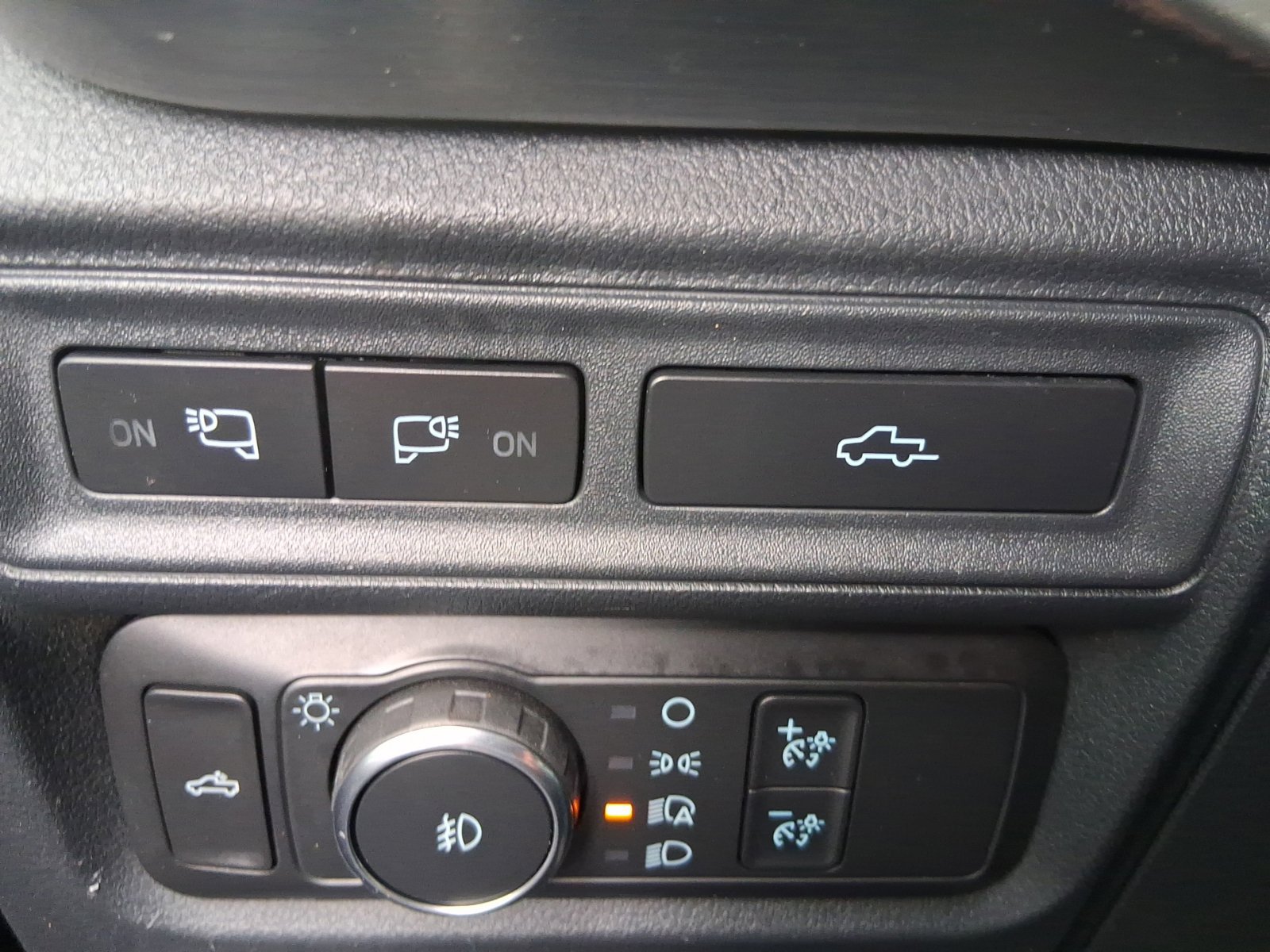 Used 2021 Ford F150 Lariat RWD image 30