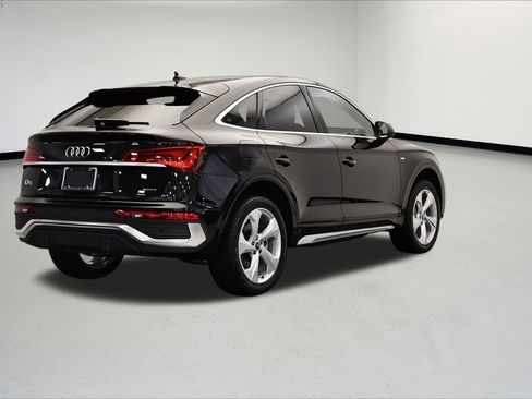 Certified 2025 Audi Q5 2.0T Premium image 5