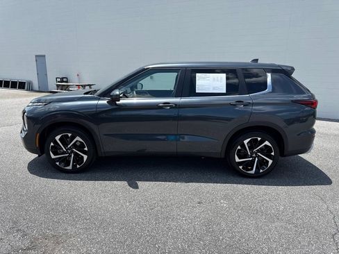 Used 2024 Mitsubishi Outlander SE Black Edition AWD/4WD image 4