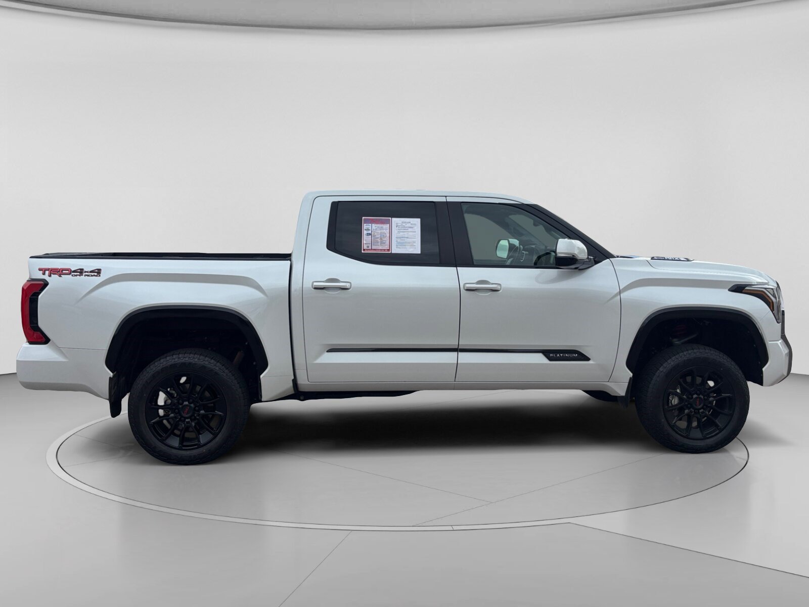 Used 2024 Toyota Tundra Platinum w/ TRD Off-Road Package AWD/4WD image 6