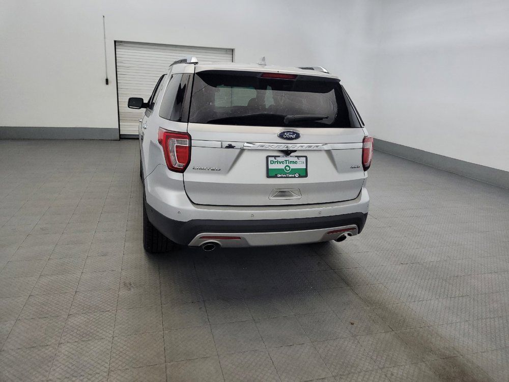 Used 2016 Ford Explorer Limited w/ Equipment Group 301A AWD/4WD image 6