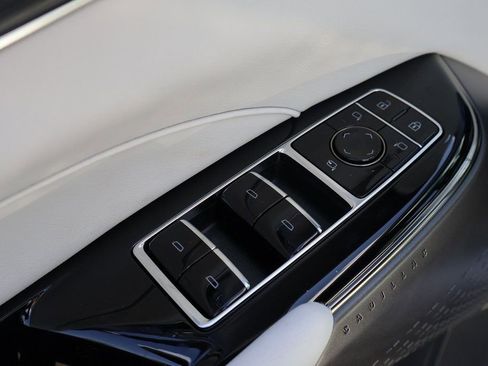 New 2026 Cadillac Lyriq Sport RWD image 11