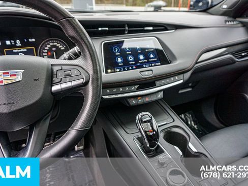 Used 2022 Cadillac XT4 Sport image 33