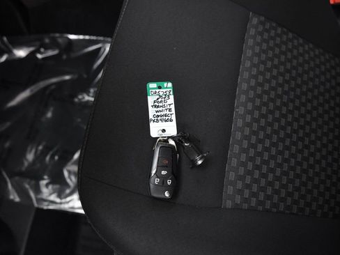 Used 2023 Ford Transit 350 XLT image 23