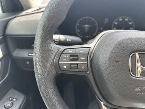 Used 2024 Honda CR-V EX image 23