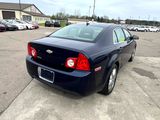 Used 2009 Chevrolet Malibu LT w/ Sun and Wheel Package image 5