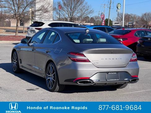 Used 2024 Genesis G70 2.5T image 22
