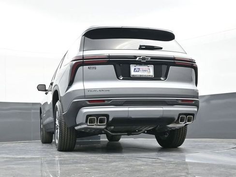 New 2026 Chevrolet Traverse LT w/ Driver Confidence Package image 42