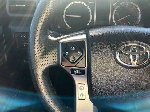 Used 2022 Toyota 4Runner Limited image 18