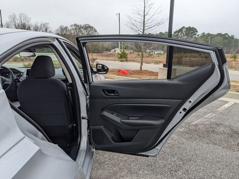 Used 2024 Nissan Altima 2.5 SV image 54