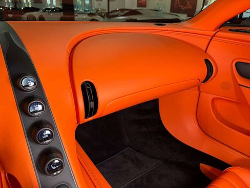 Used 2022 Bugatti Chiron Pur Sport image 26