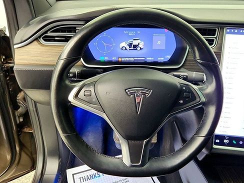 Used 2016 Tesla Model X 90D image 13