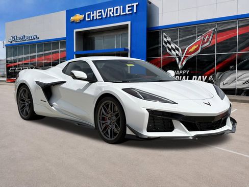 Used 2026 Chevrolet Corvette Z06 RWD image 1