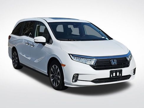 Used 2024 Honda Odyssey EX-L image 1