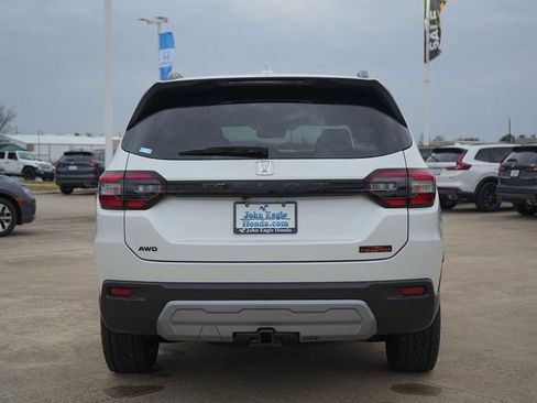 New 2025 Honda Pilot TrailSport image 5