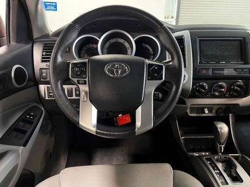Used 2015 Toyota Tacoma 4x4 Double Cab w/ TRD Sport Package image 21