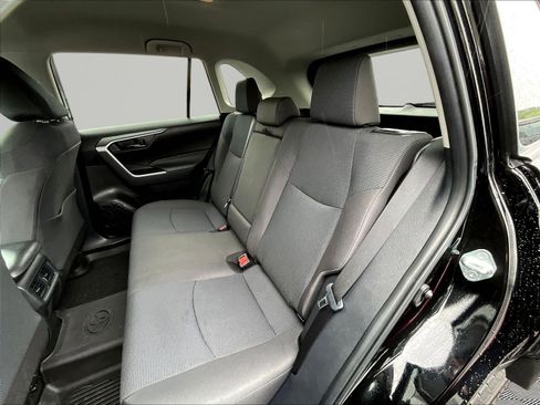 Used 2023 Toyota RAV4 LE FWD image 22