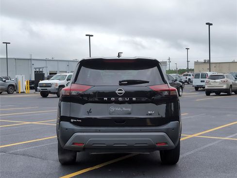 Used 2023 Nissan Rogue SV FWD image 4