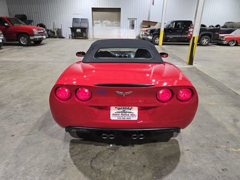 Used 2007 Chevrolet Corvette Convertible w/ Preferred Equipment Group image 10