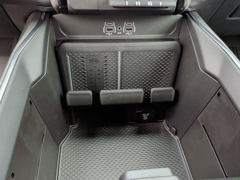 New 2026 RAM 1500 Laramie w/ Night Edition image 36