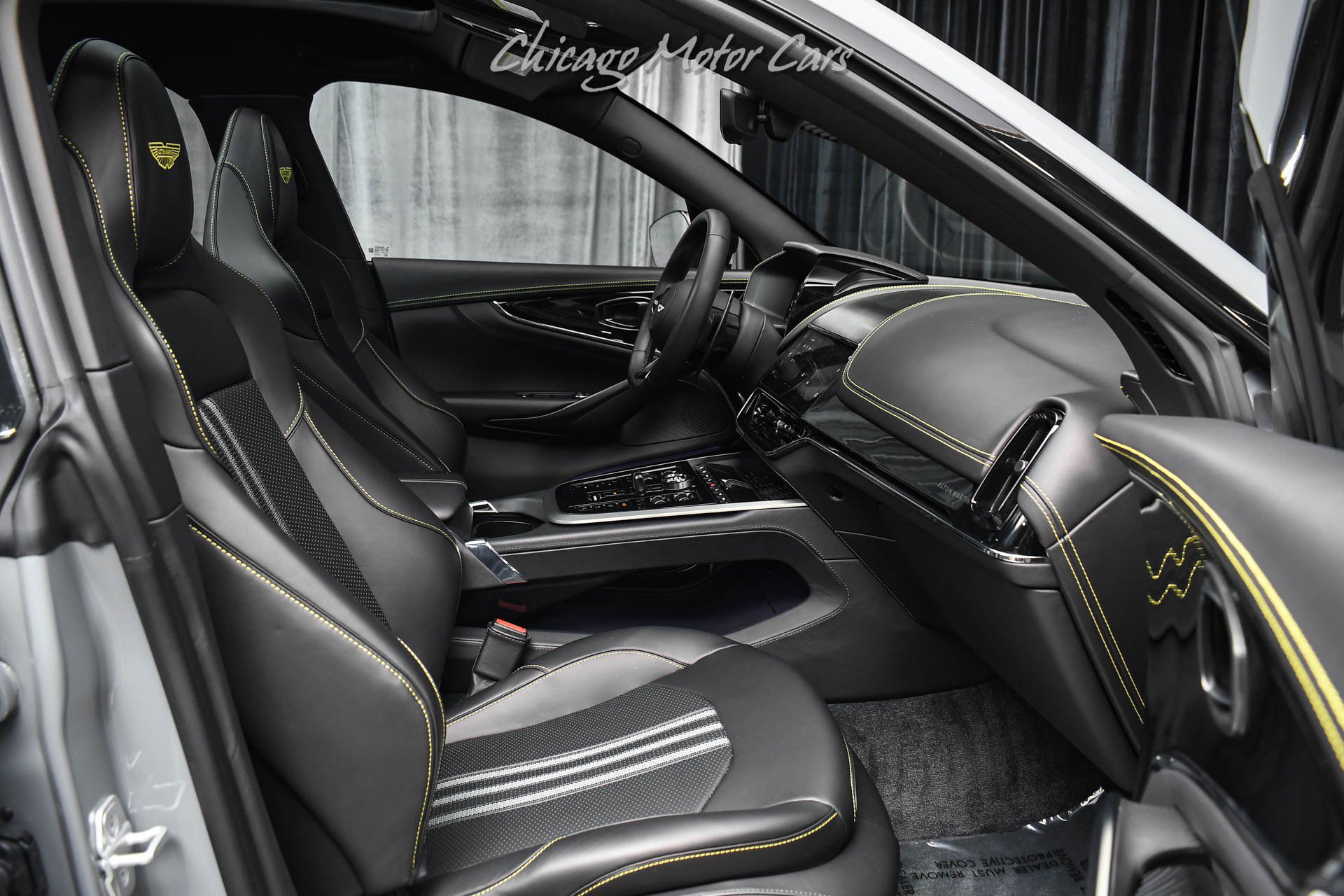 Used 2025 Aston Martin DBX 707 AWD/4WD image 20