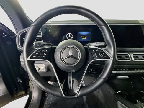 Used 2025 Mercedes-Benz GLE 350 4MATIC image 13