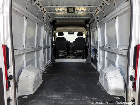 Used 2023 RAM ProMaster 2500 FWD image 16
