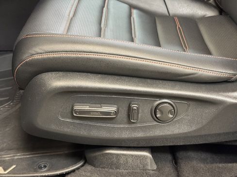 Used 2025 Honda CR-V Sport-L image 11