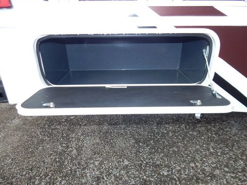 Used 2020 Chevrolet Express 4500 w/ RV Package image 17