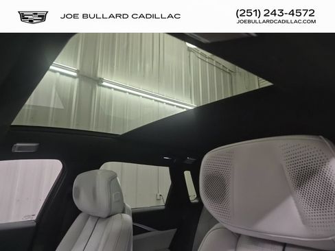 New 2026 Cadillac Lyriq Premium Luxury w/ LPO, Floor Liner Package AWD/4WD image 36
