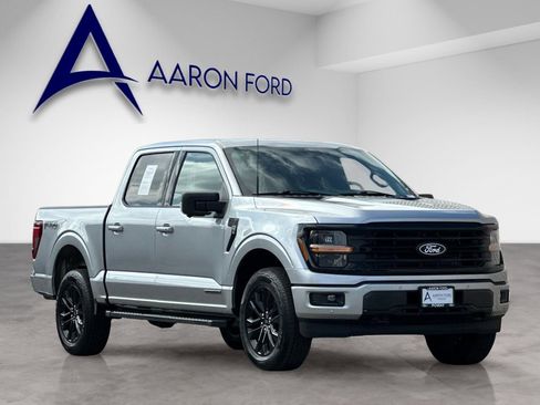 Used 2025 Ford F150 XLT w/ Equipment Group 302A MID AWD/4WD image 8
