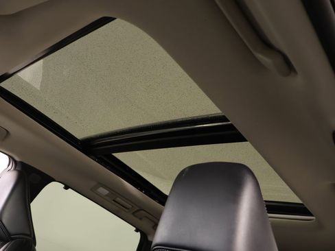 Used 2023 INFINITI QX60 Luxe image 16