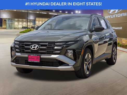 Certified 2026 Hyundai Tucson SEL Plus FWD image 2