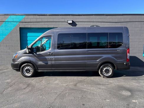 Used 2019 Ford Transit 350 XLT image 14