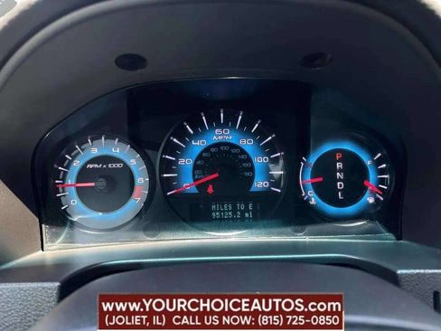 Used 2010 Ford Fusion SE image 26