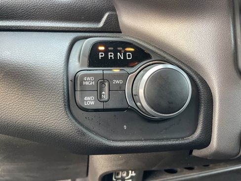 Used 2024 RAM 2500 Big Horn w/ Bed Utility Group image 15