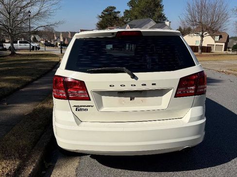 Used 2015 Dodge Journey American Value Package w/ Flexible Seating Group image 3
